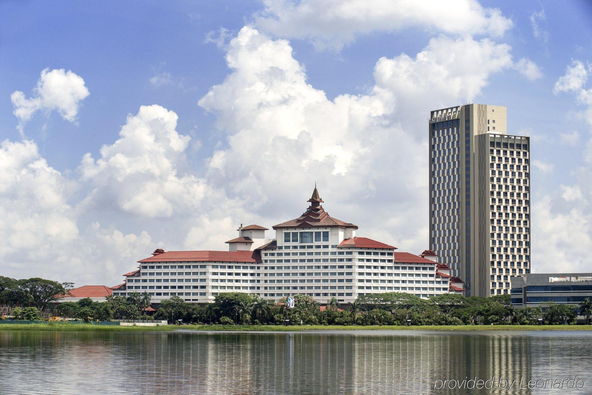 Sedona Hotel Yangon Exterior foto